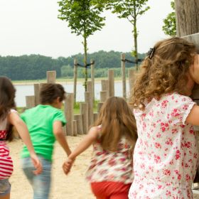 De-a v-ați ascunselea – un joc care pătrunde adânc, atât în spațiu, cât și în suflet